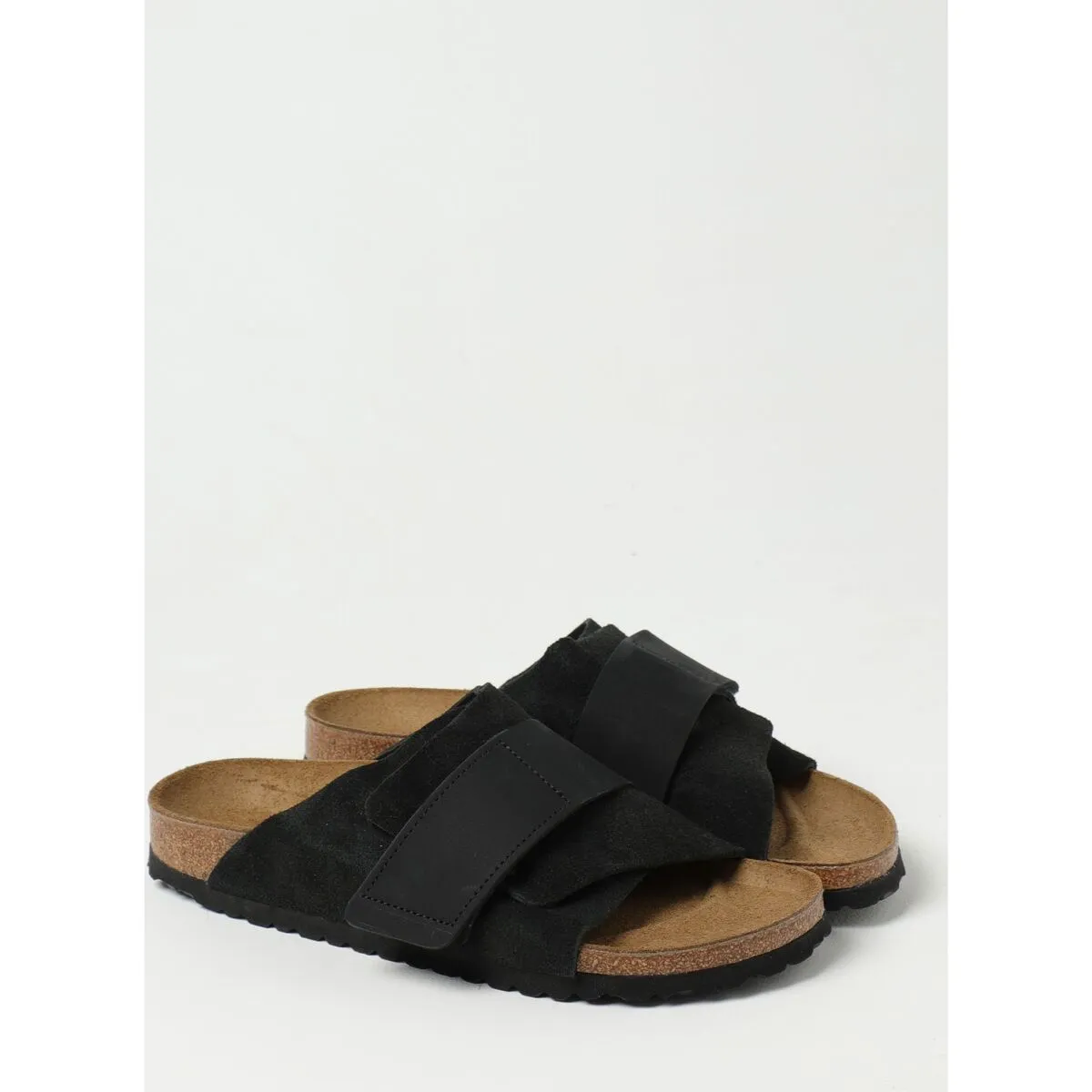1022566 BLACK