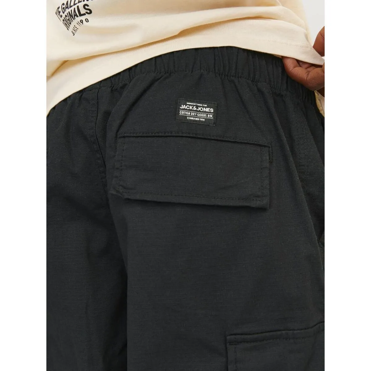 12254398 PARACHITEBLACK