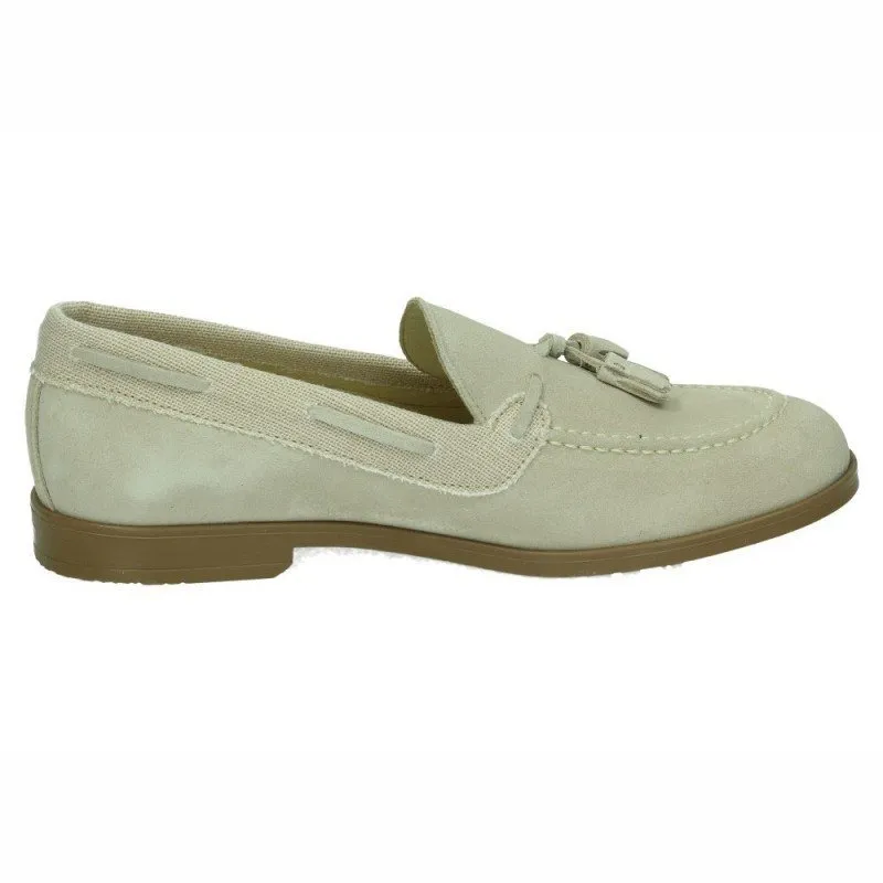 20337 MOCASÍN BORLAS color BEIGE