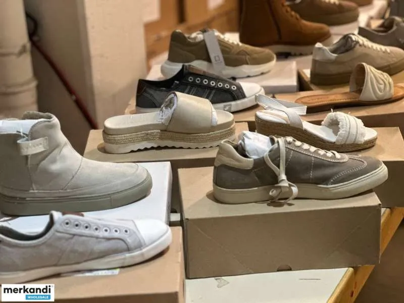 6,50€ por par, mezcla de zapatos de marca europea, mezcla de diferentes modelos y tallas para mujer y hombre, mercancía A, cartó
