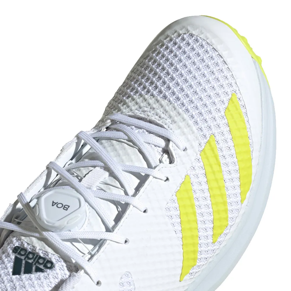 ADIDAS ADIPOWER VECTOR CRICKET SPIKES  SS24