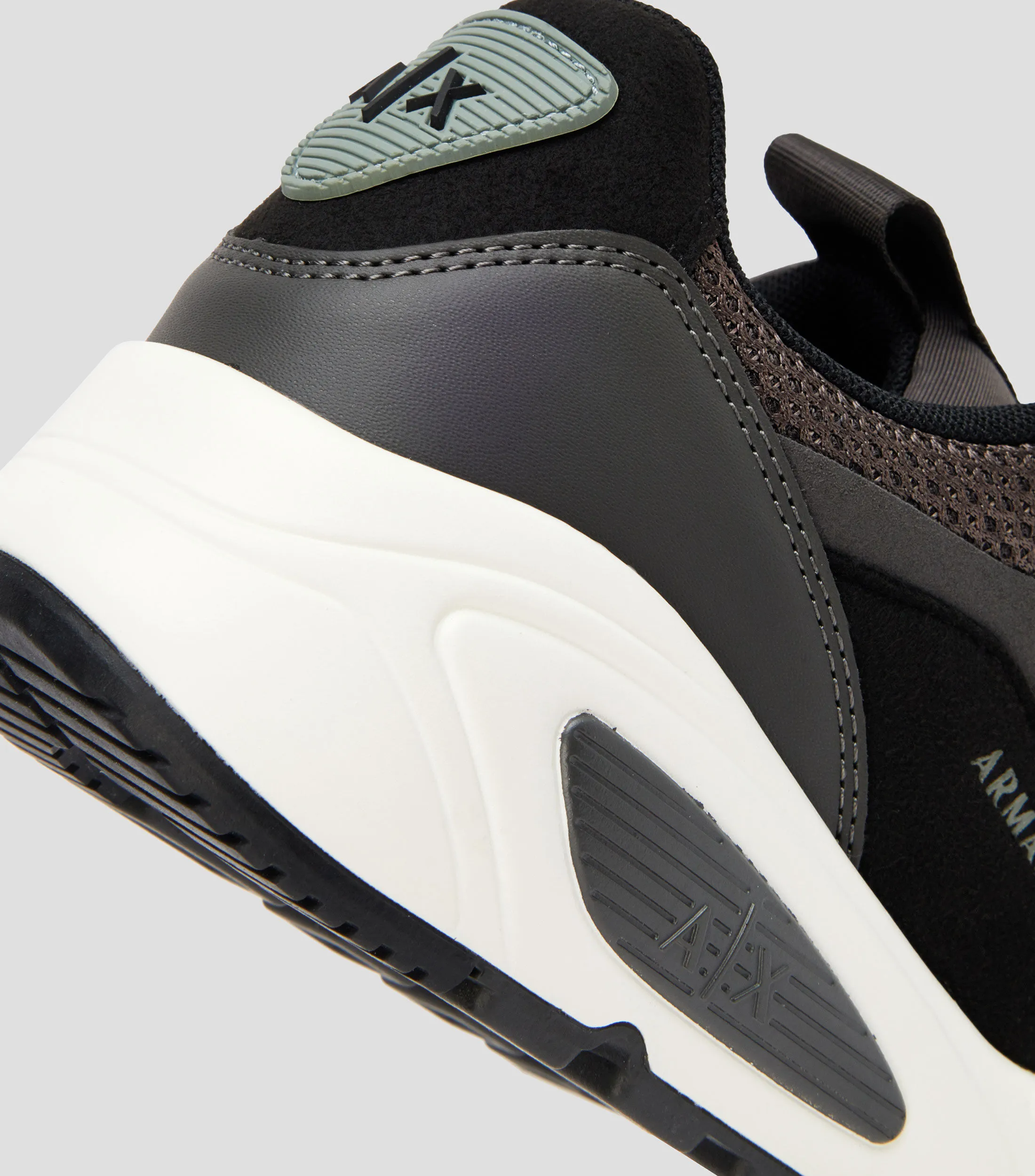 Armani Exchange Tenis casuales Hombre