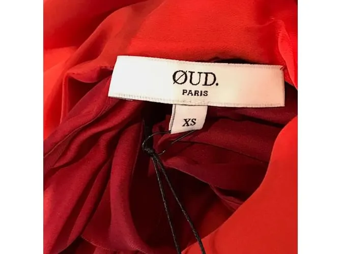 Autre Marque Camiseta OUD PARIS.Seda XS Internacional Roja 