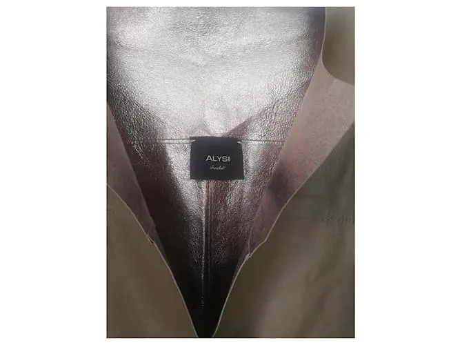 Autre Marque Chaquetas Caqui 