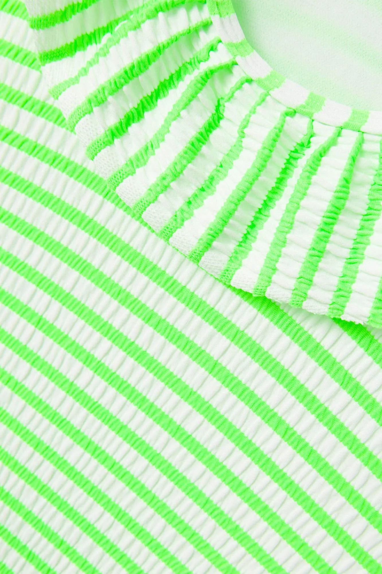 Bañador para niña estampado de rayas