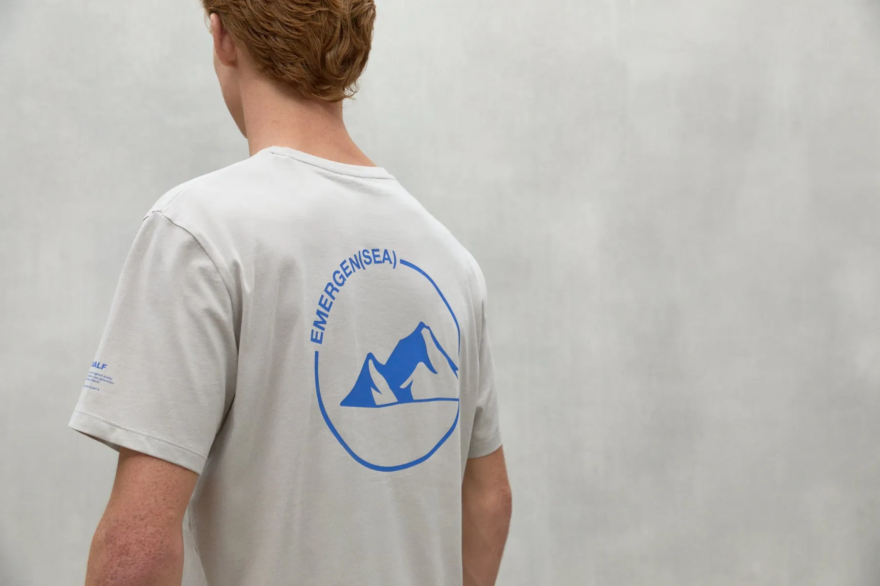 BEIGE CHESTER TSHIRT