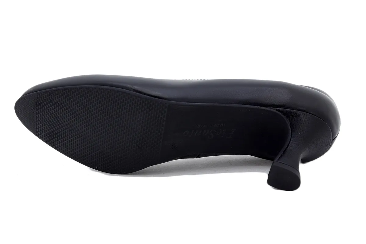 Black Leather Pump