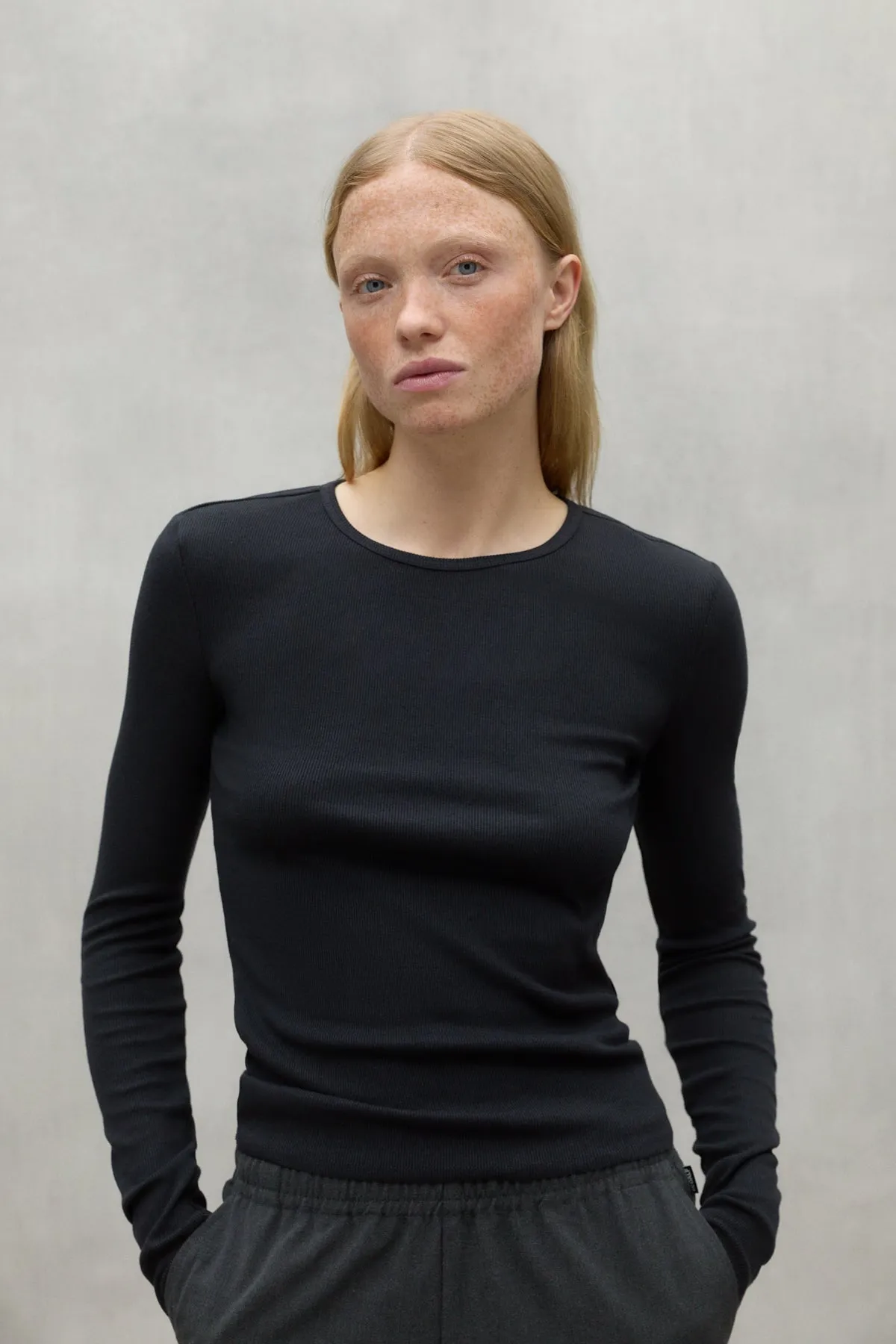 BLACK SINES TSHIRT