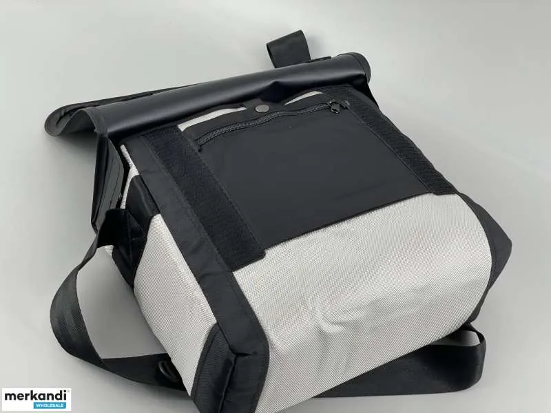 BOLSO BANDOLERA GRISNEGRO. ACOLCHADO AL AIRE LIBRE, CAMPING, OCIO.