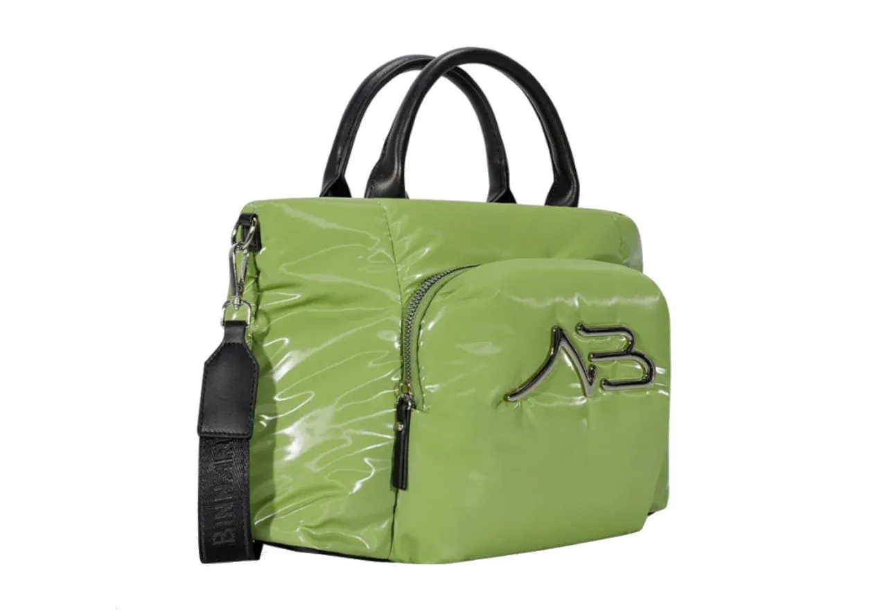 Bolso Nylon Verde Acolchado Bolsillo Delantero Asas Negras