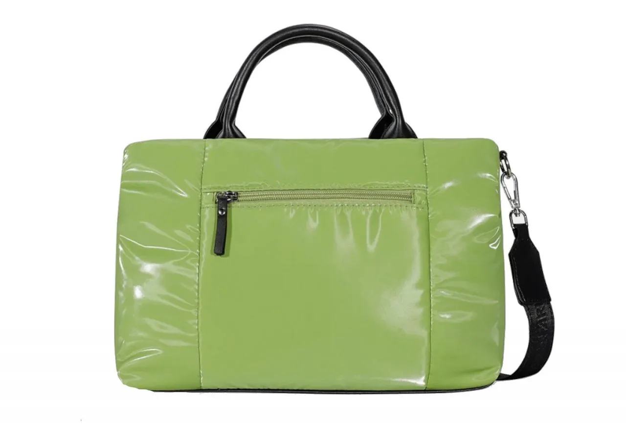 Bolso Nylon Verde Acolchado Bolsillo Delantero Asas Negras
