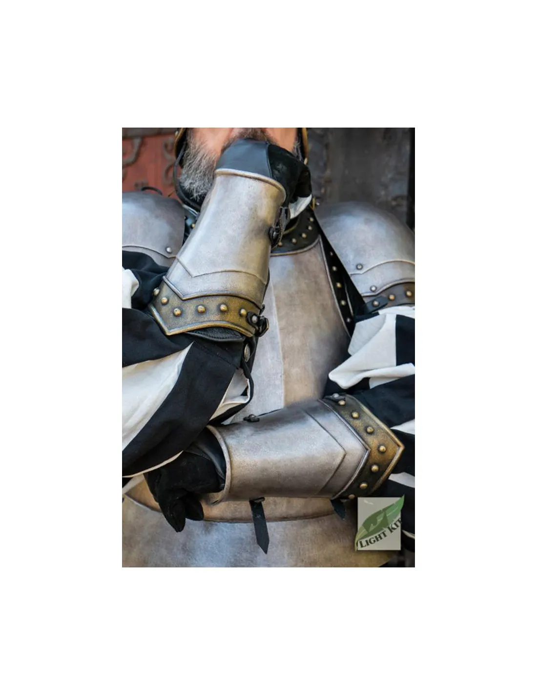 Brazaletes de Rey para LARP, Epic Armoury
