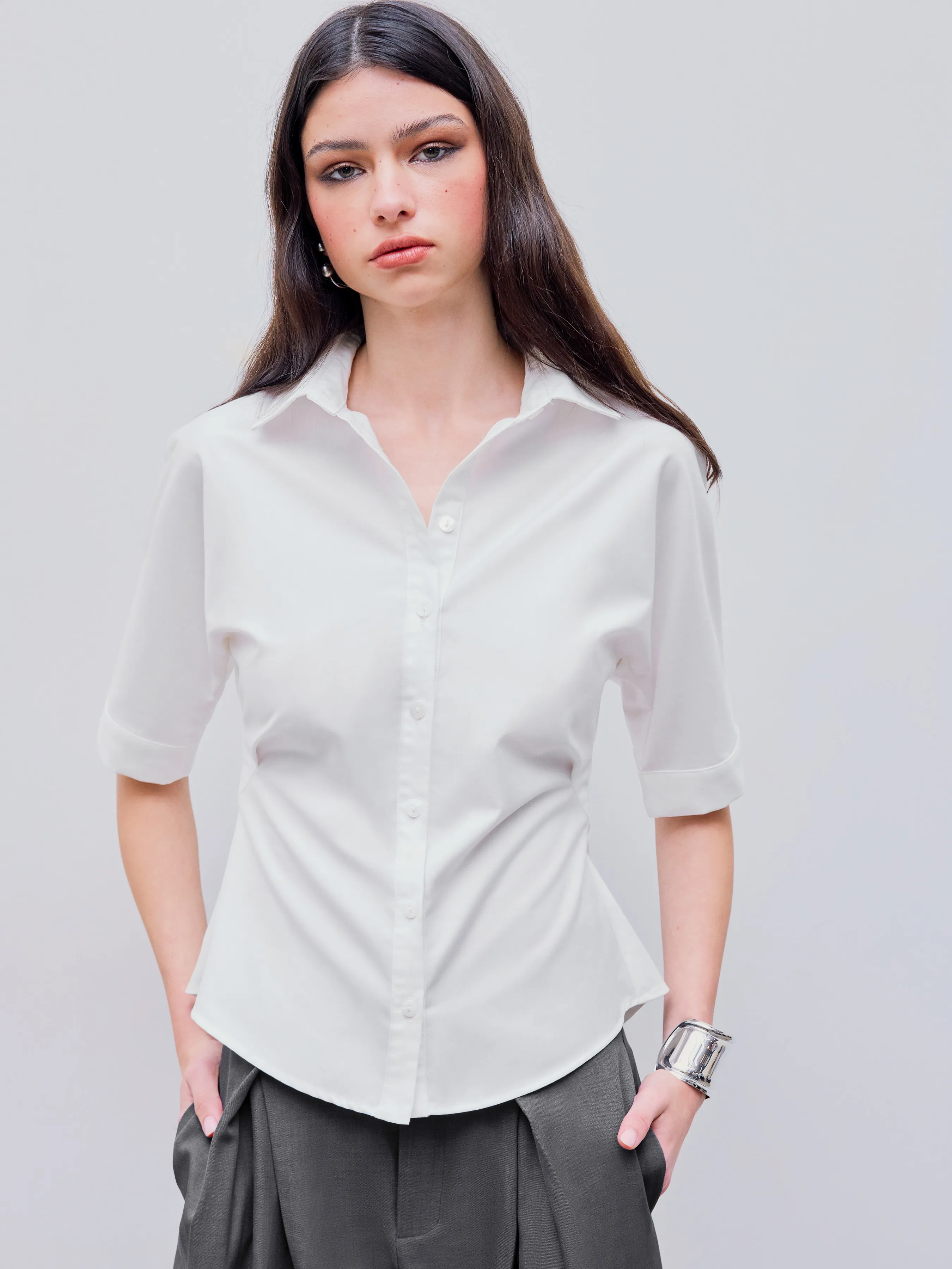  Camisa de Manga Corta con Botón de Collar
