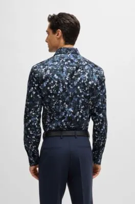 Camisa slim fit de popelín de algodón elástico estampado