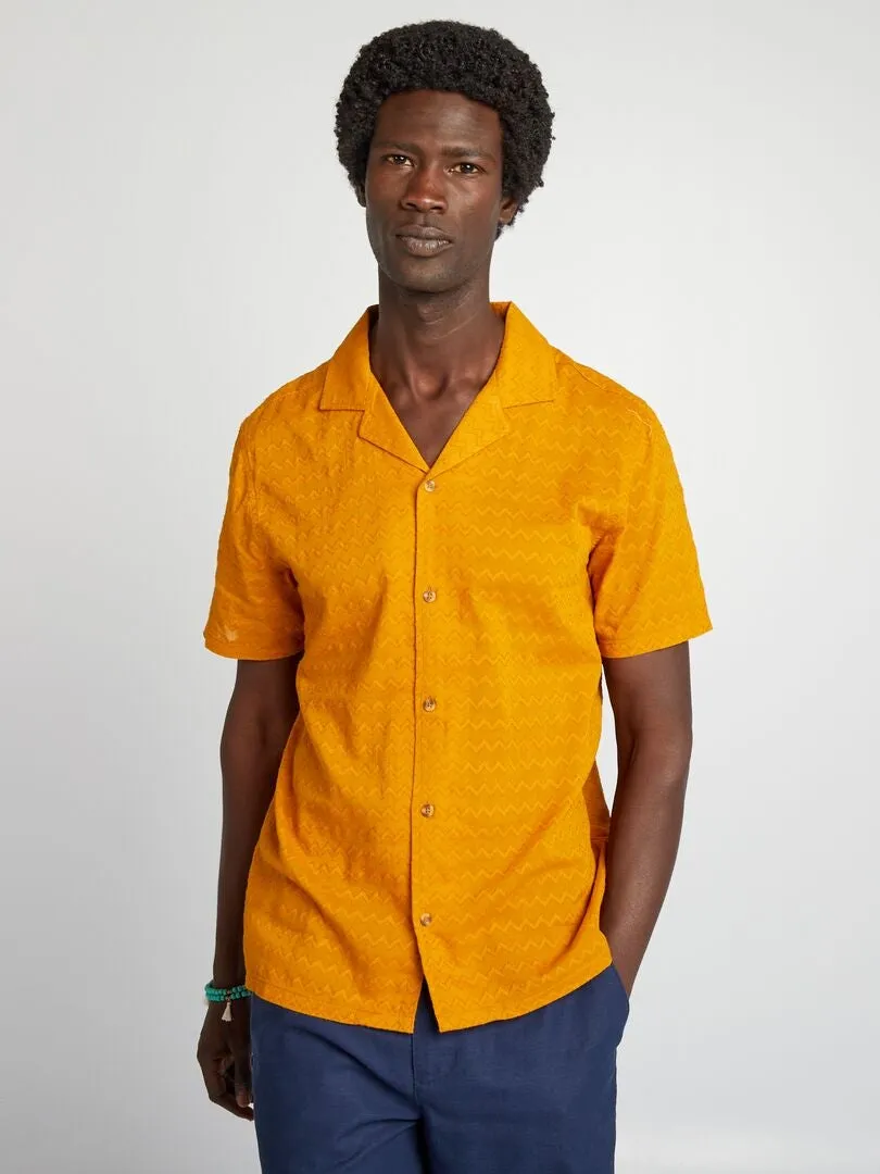CAMISA TEXTURIZADA DE MANGA CORTA  AMARILLO