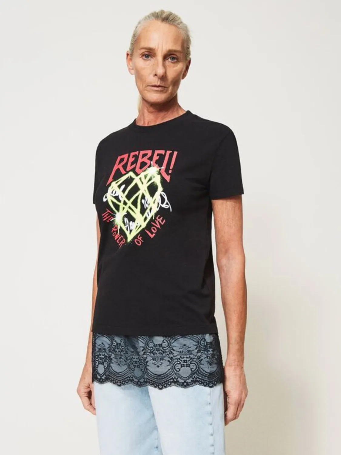 CAMISETA CON ESTAMPADO Y ENCAJE ACTITDE TWIN SET