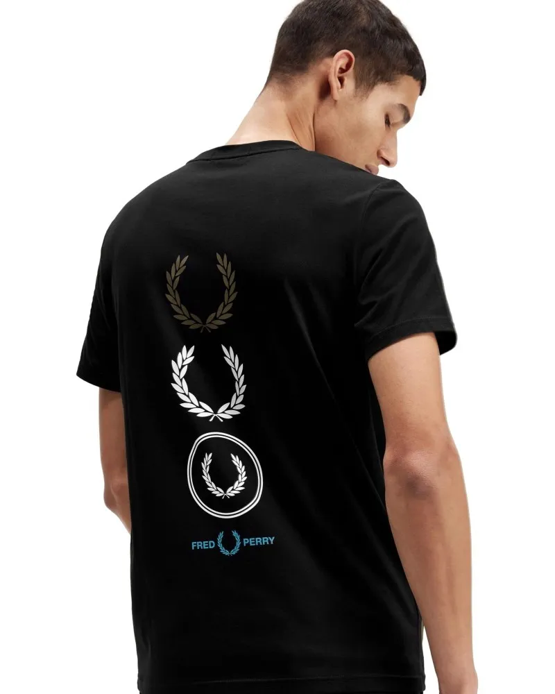 CAMISETA FRED PERRY NEGRA GRAPHIC BRANDING TSHIRT