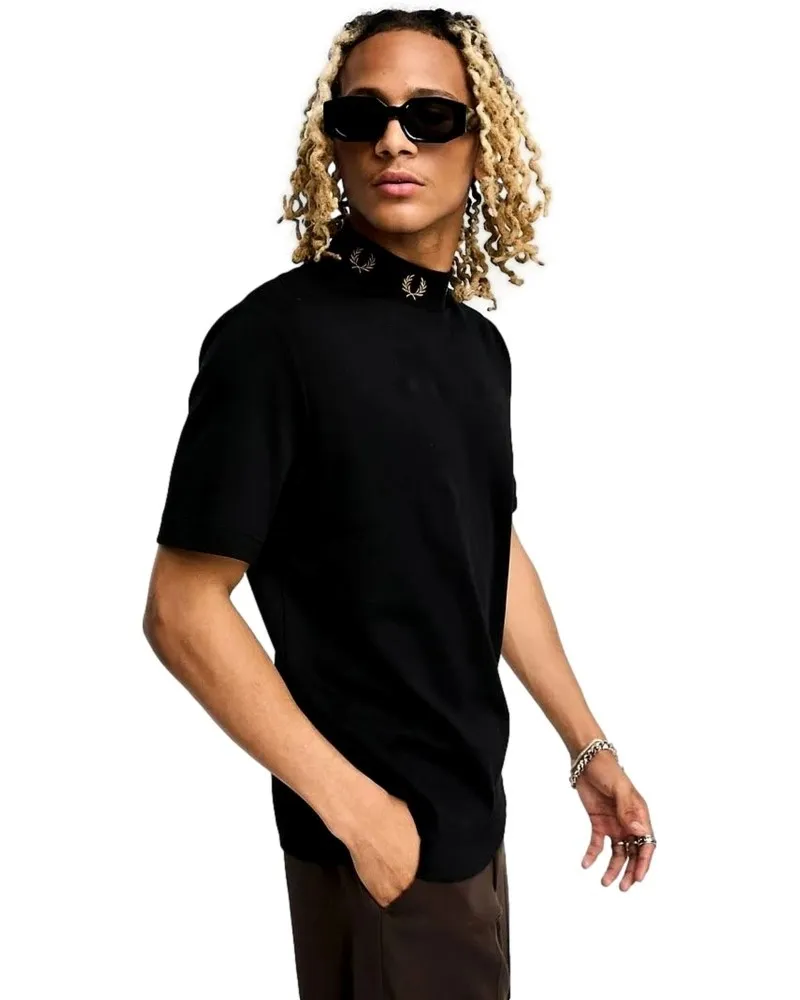 Camiseta fred perry negra laurel wreath high neck tee