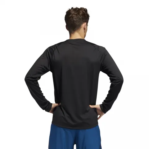 CAMISETA FREELIFT SPORT SOLID BADGE OF SPORT  DQ2846