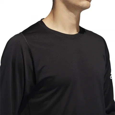 CAMISETA FREELIFT SPORT SOLID BADGE OF SPORT  DQ2846