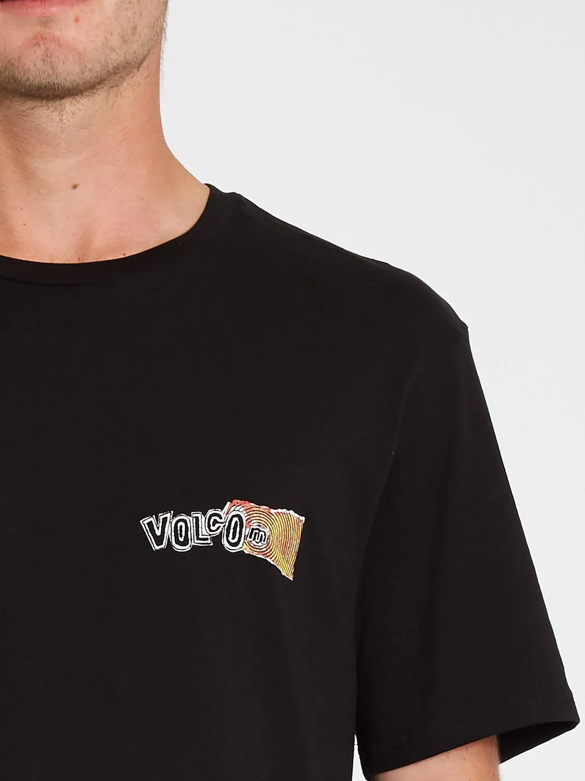 Camiseta Hombre VOLCOM manga corta WORLDS COLLIDE – BLACK Ref.  A3512114 Negra