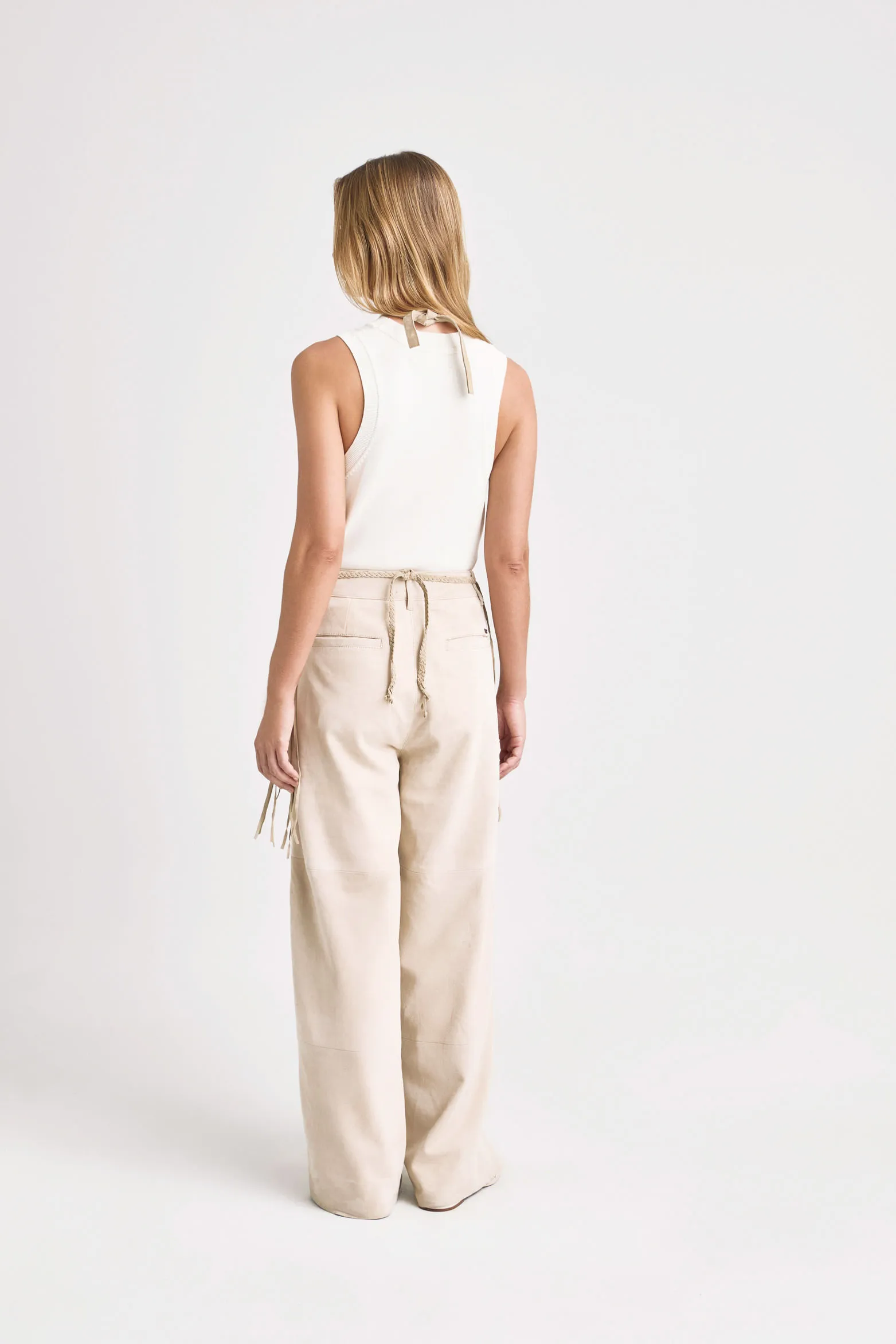 Chaleco astromelia en tejido macramé para mujer flecos