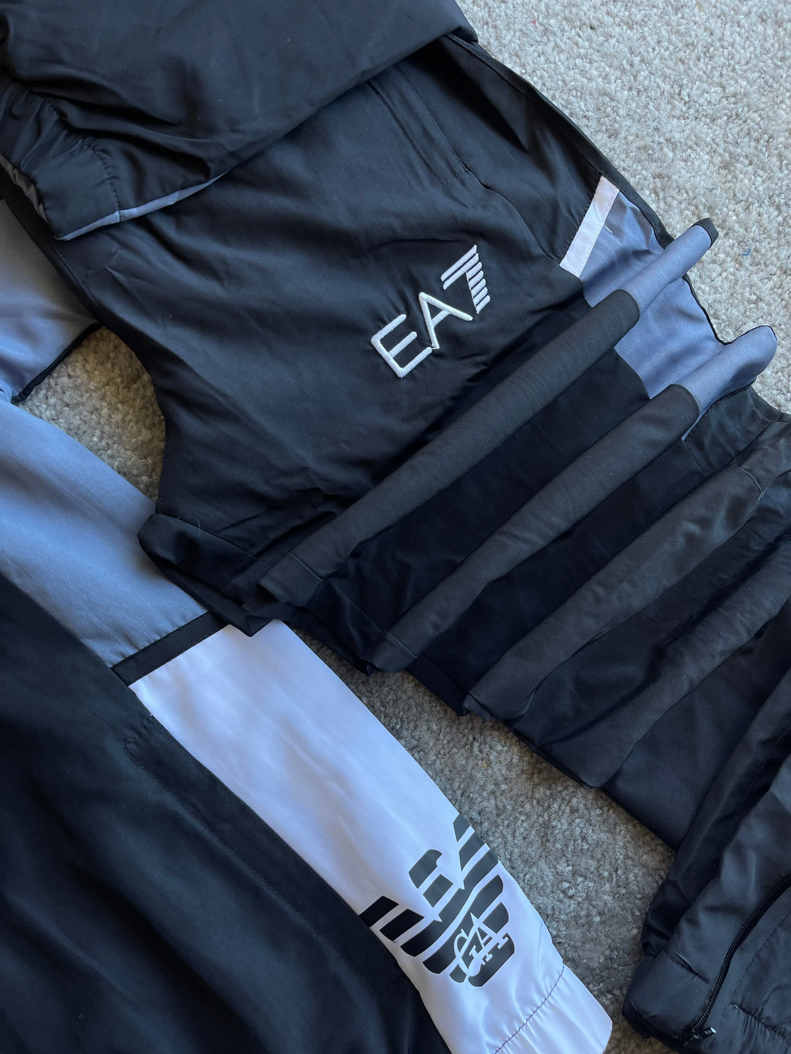 CHANDAL EMPORIO ARMANI  EA7