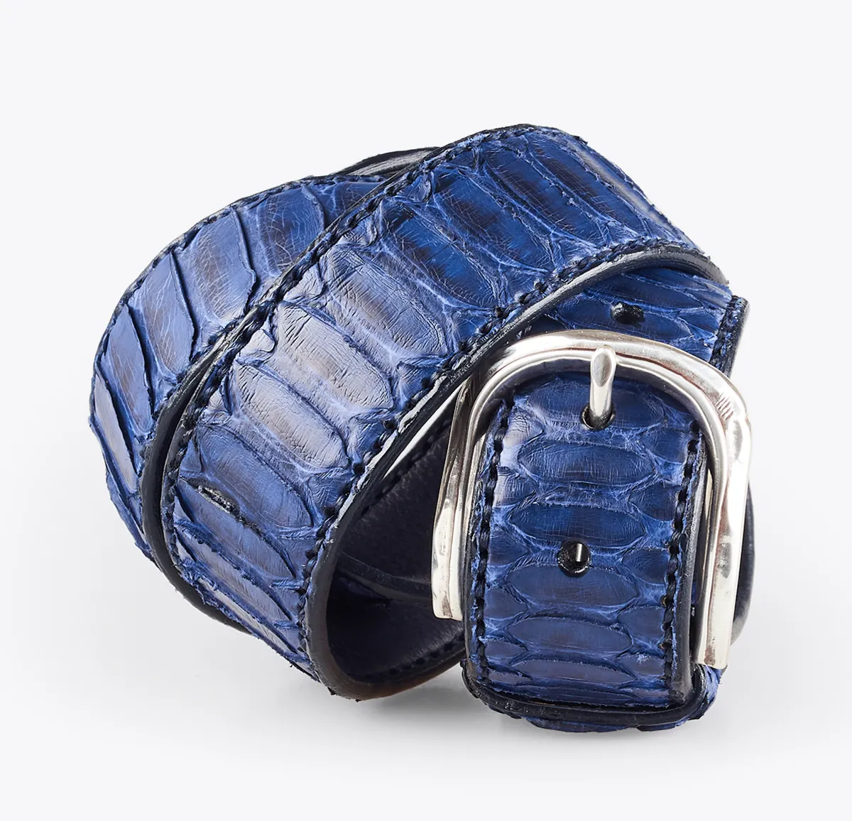 Cinturón Pitón escama central Azul Mate