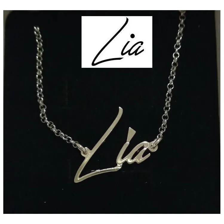 Collares con nombres con el tipo de letra que desee en plata de ley