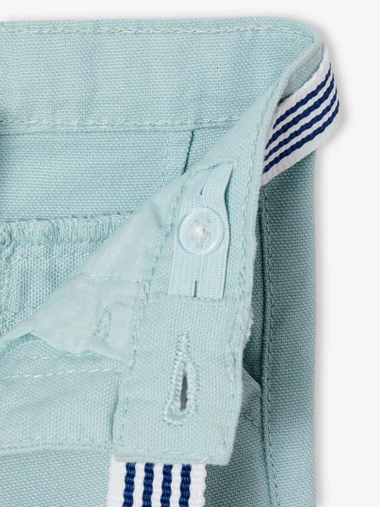 Conjunto de fiesta para bebé: pantalón con cinturón, camisa y pajarita