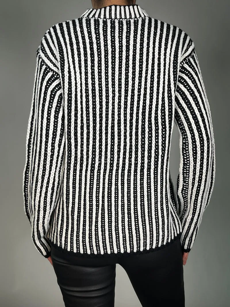 ENDLESS ROSE Sweater Blanco y Negro