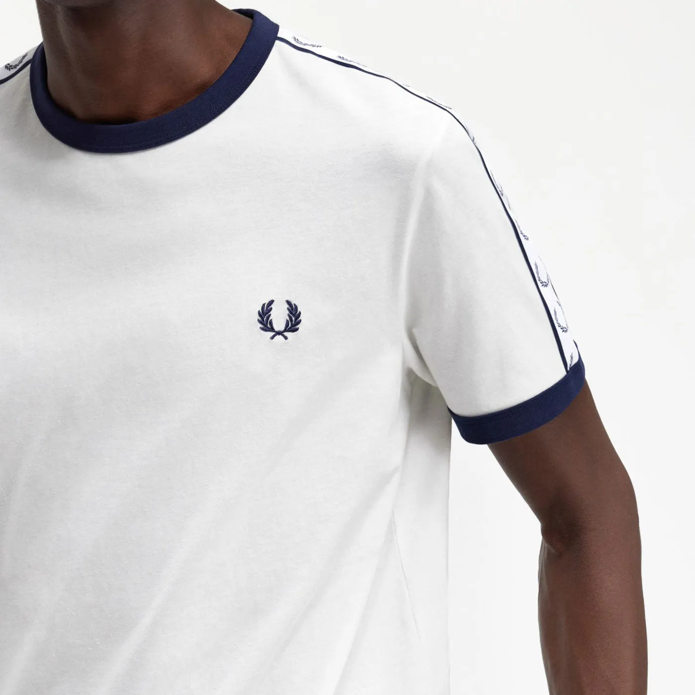 FRED PERRY TSHIRT 129 SNOW WHITE