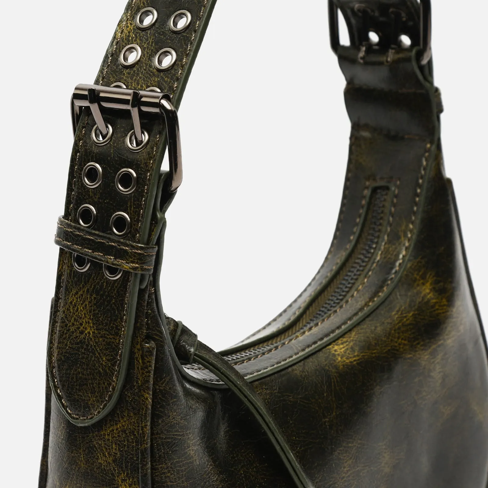 Iloas bolso de hombro con asa regulable y detalles metálicos