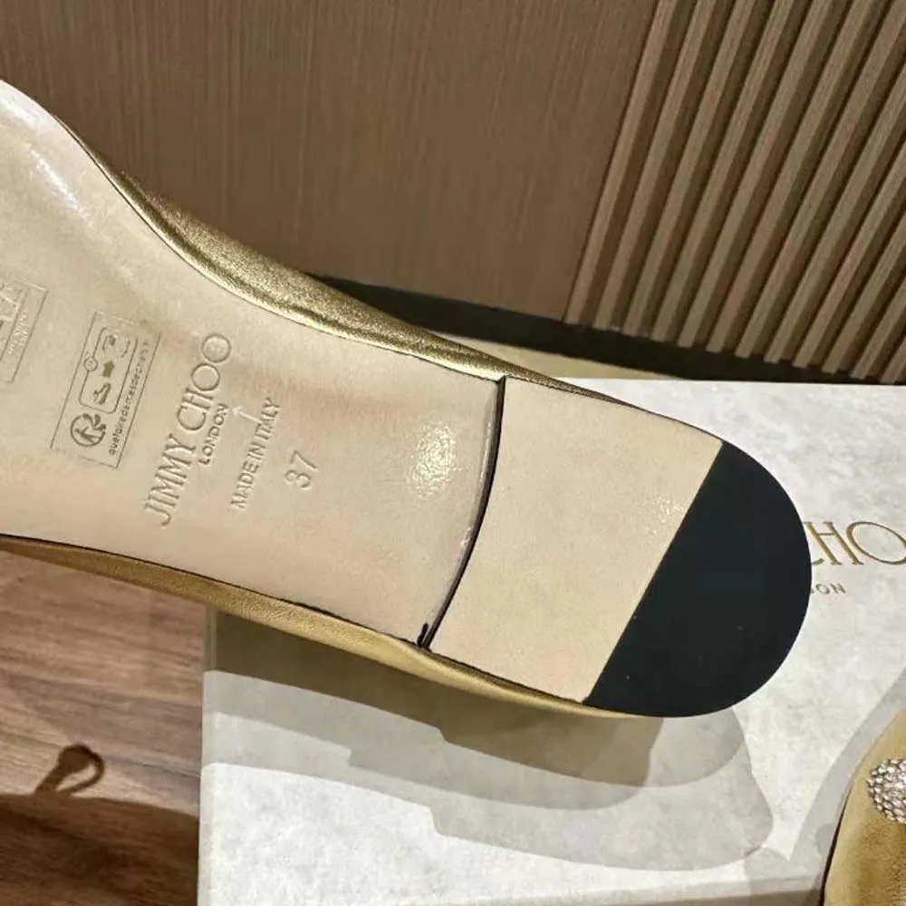 Jimmy Choo Zapatos planos Elme Flat de piel de napa metalizada dorada con adornos de perlas para mujer