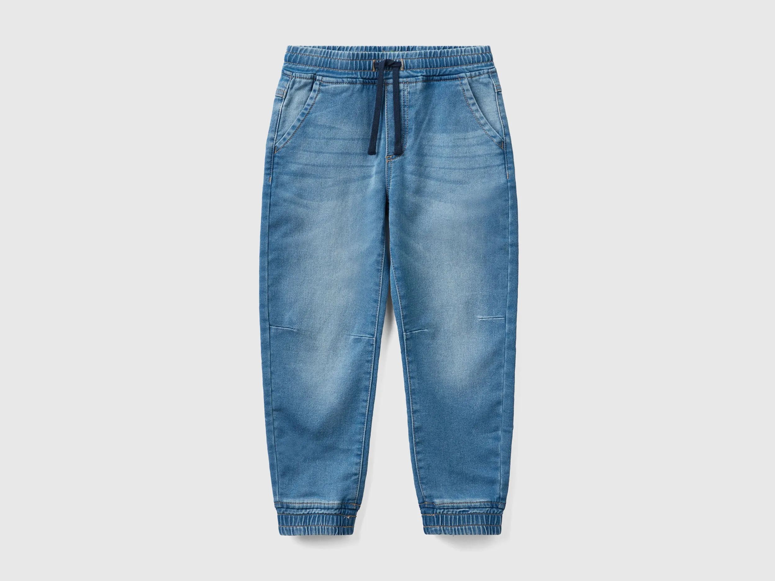 Joggers de felpa elástica