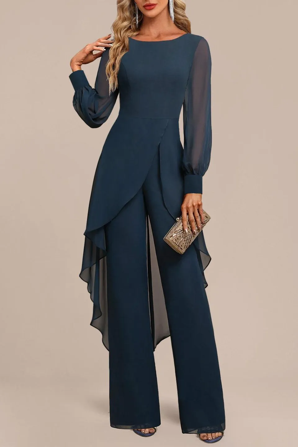 Mono elegante, azul oscuro