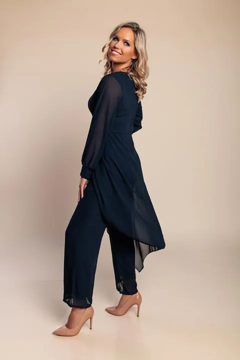 Mono elegante, azul oscuro