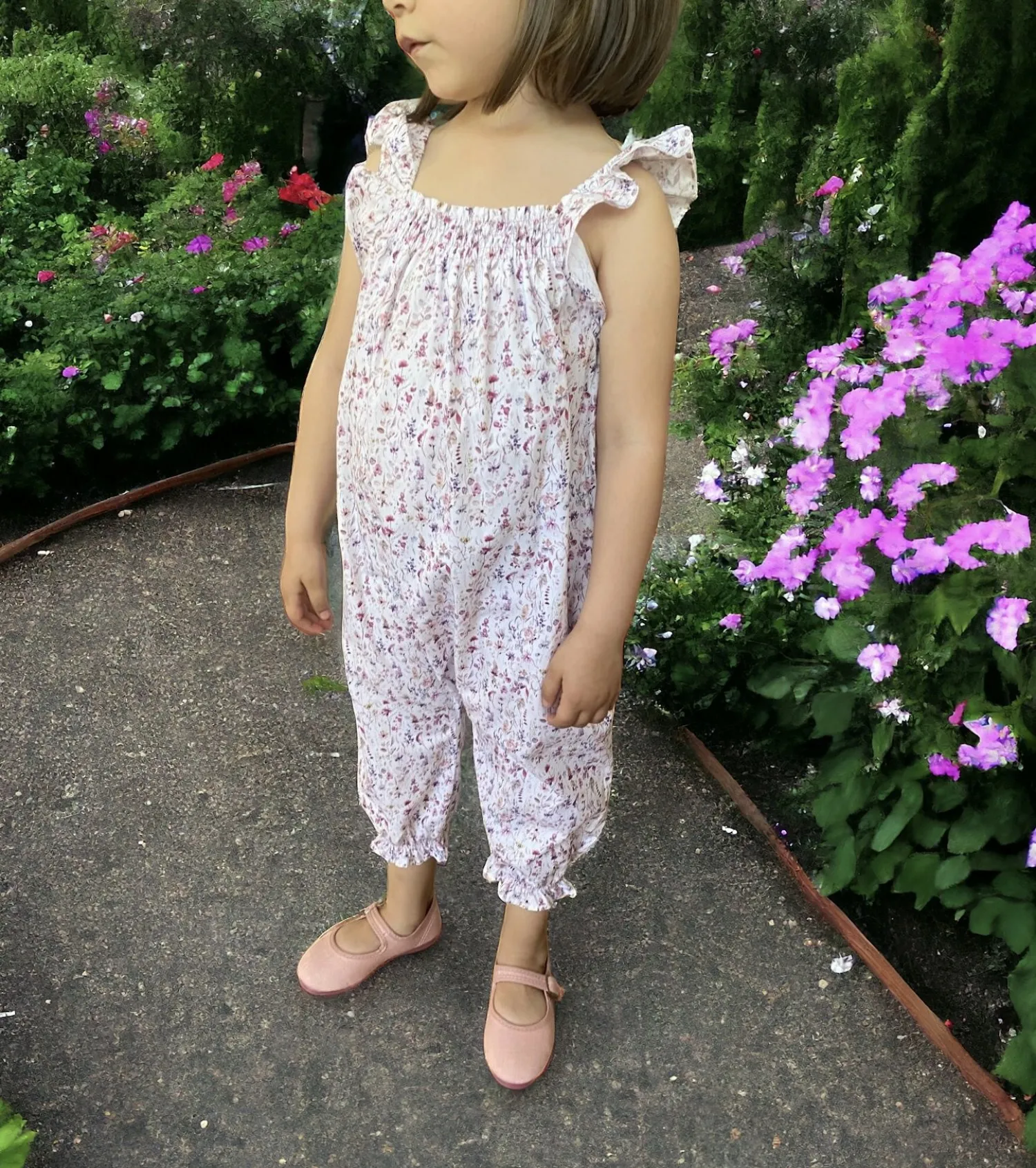 Mono para niña con estampado flores colección Peces