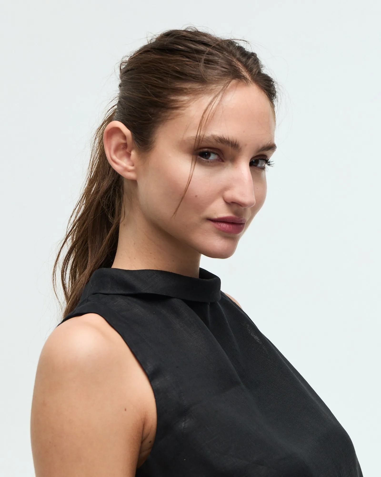 Musculosa Arocena Lino Negro