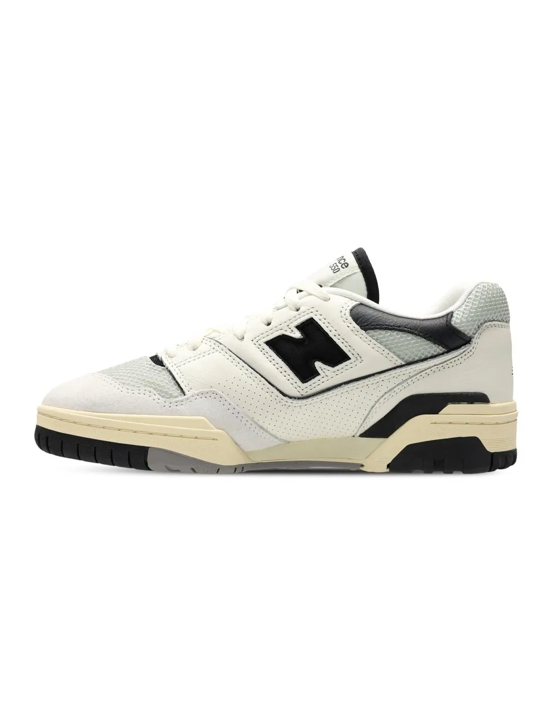 NEW BALANCE BB550 SEA SALT AND BLACK