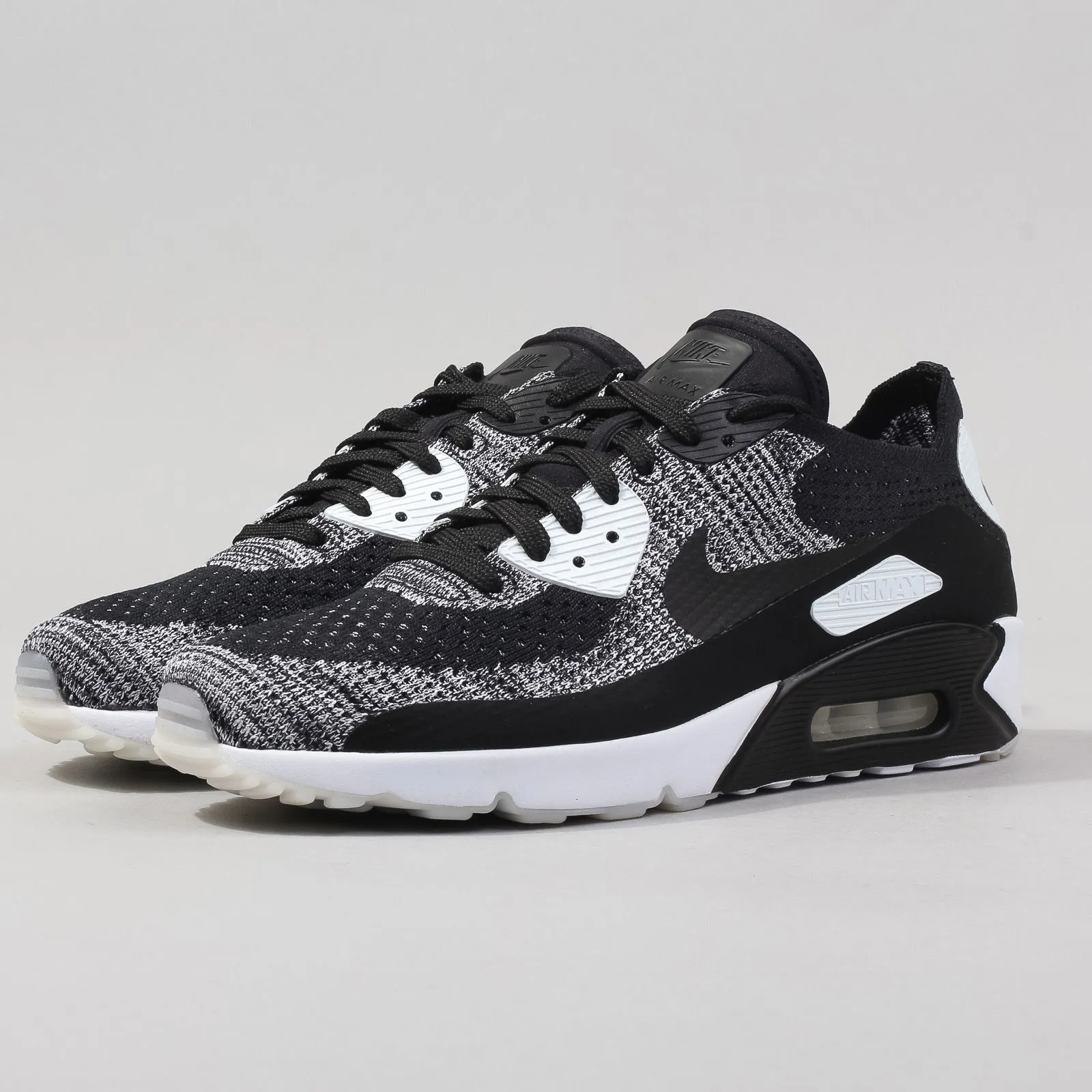 Nike Air Max 90 Ultra 2.0 Flyknit "Oreo"