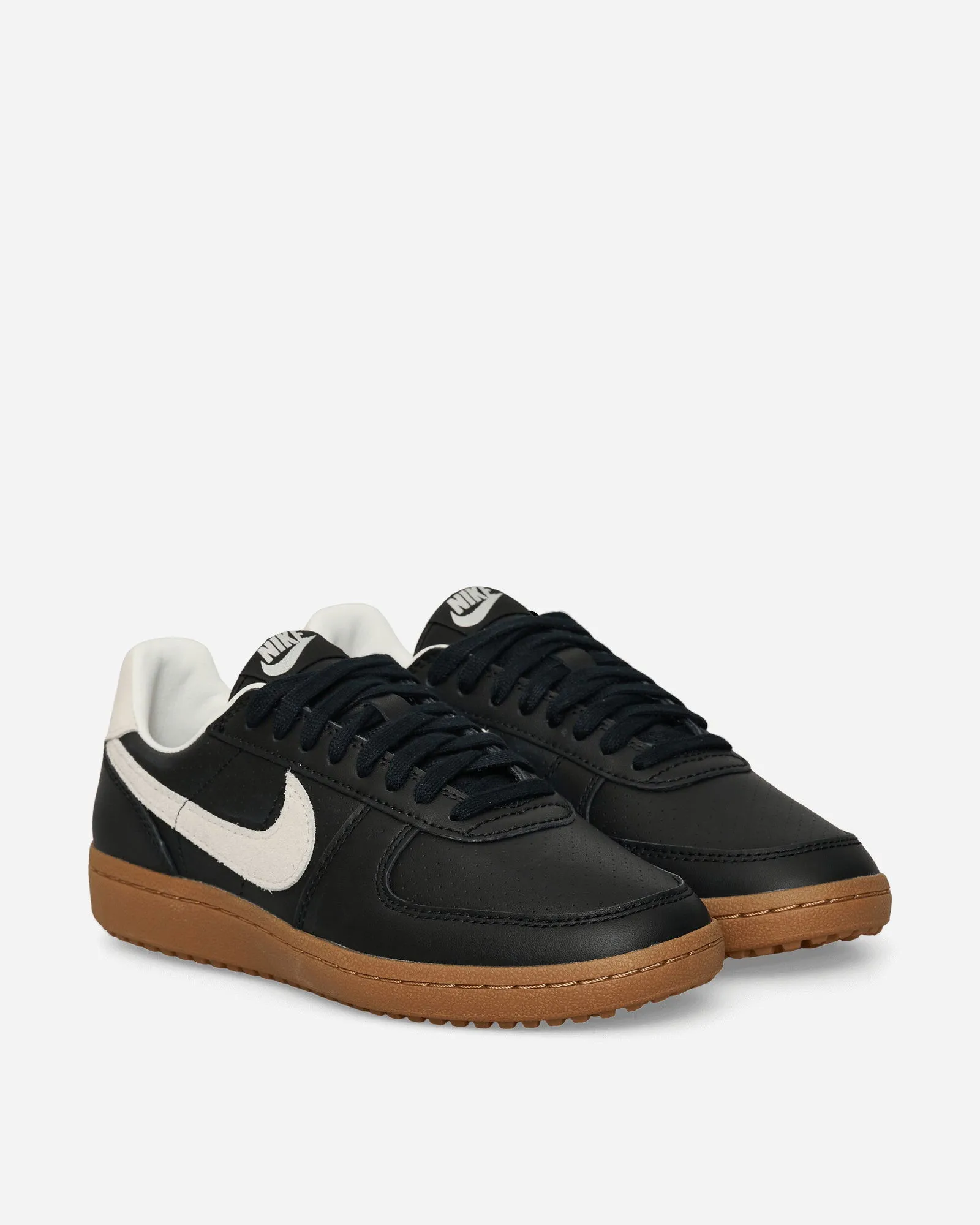 Nike Field General 82
