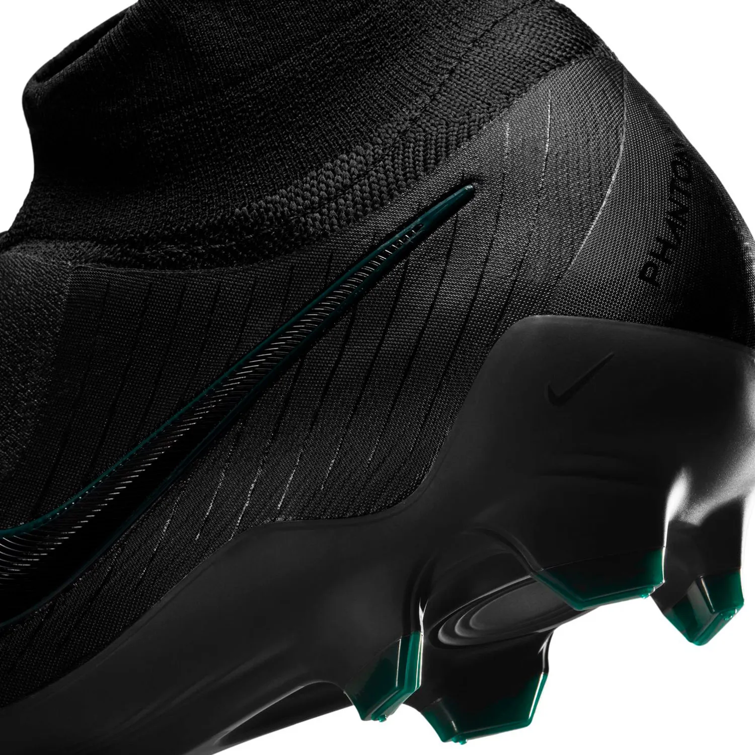 Nike Phantom Luna II Pro FG