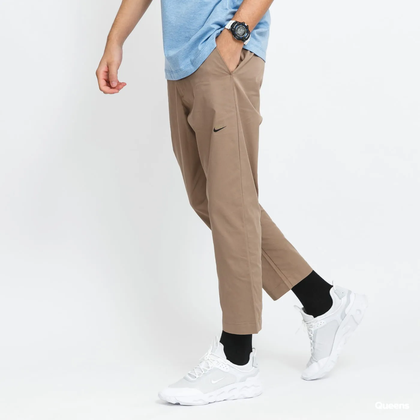 Nike Sportswear Woven Sneaker
