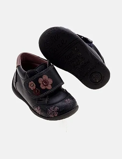 Pablosky Zapatos primero pasos azules bordados rosas