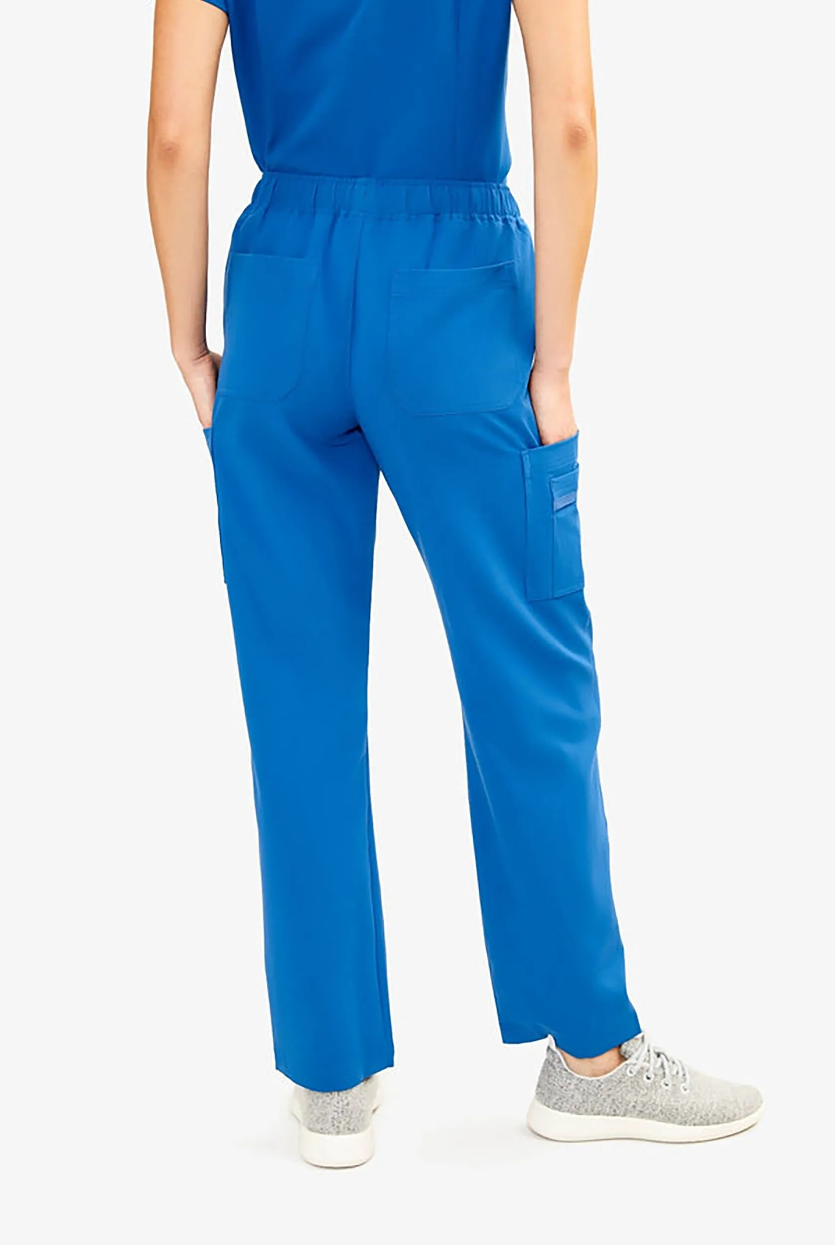 Pantalón médico Keswi con cordón interior y 9 bolsillos para mujer
