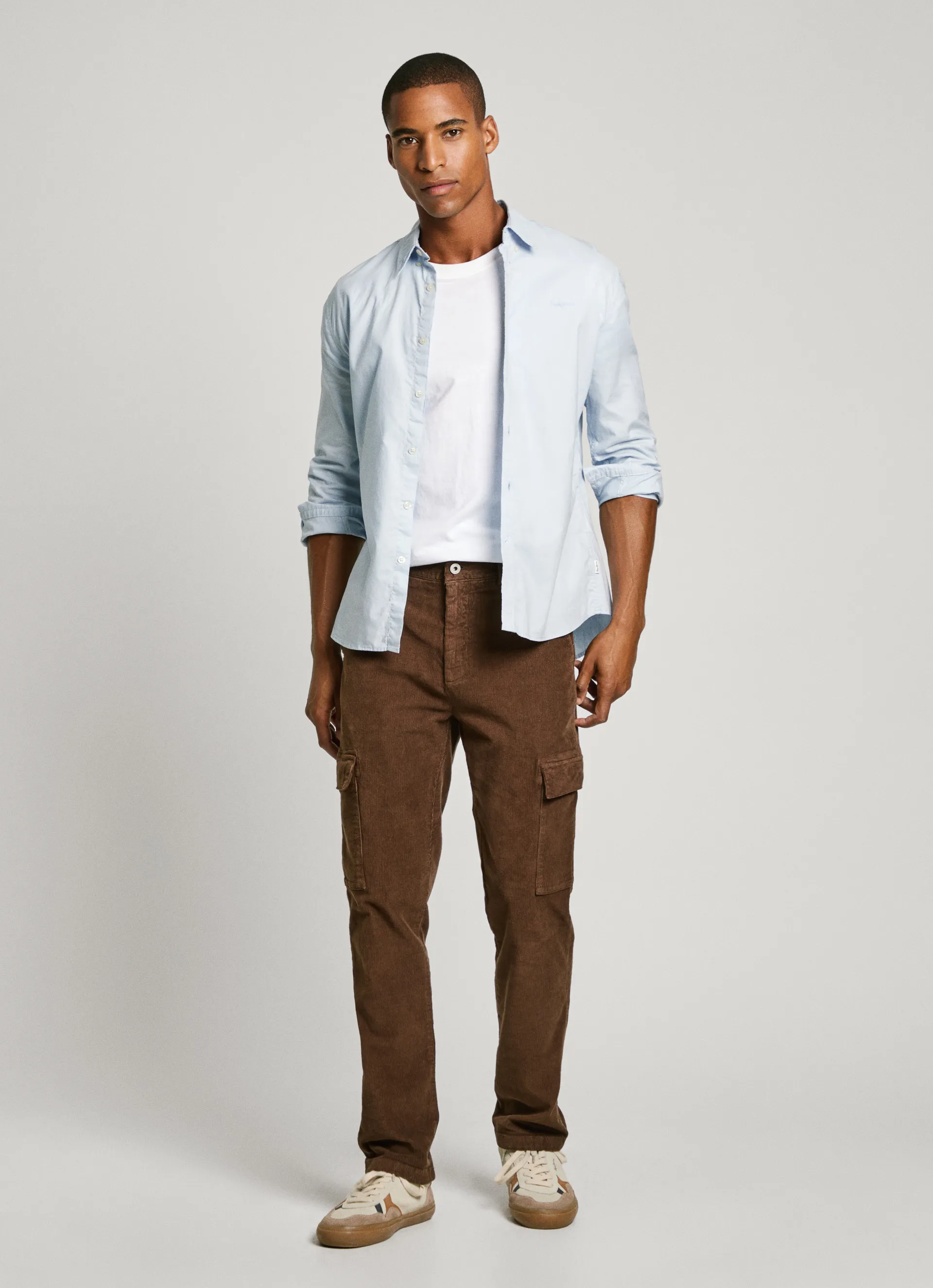 pantalón cargo de pana fit slim