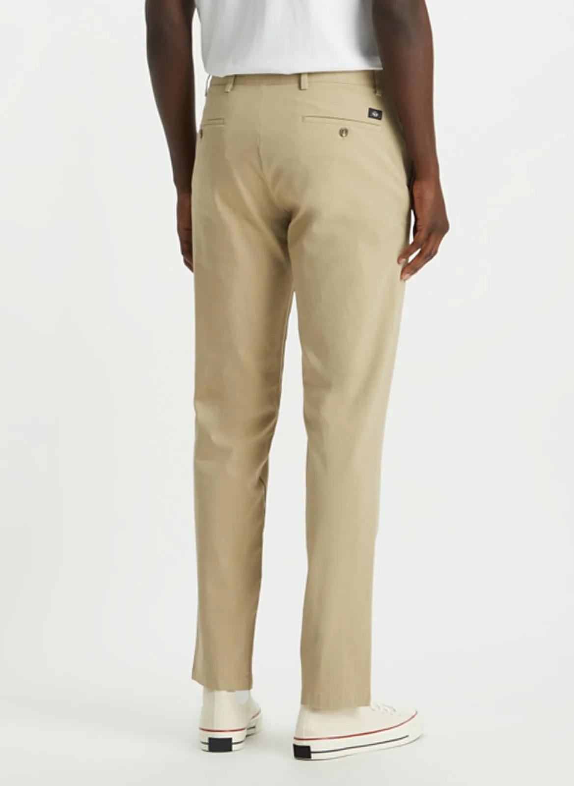 Pantalón chino de algodón elástico en caqui