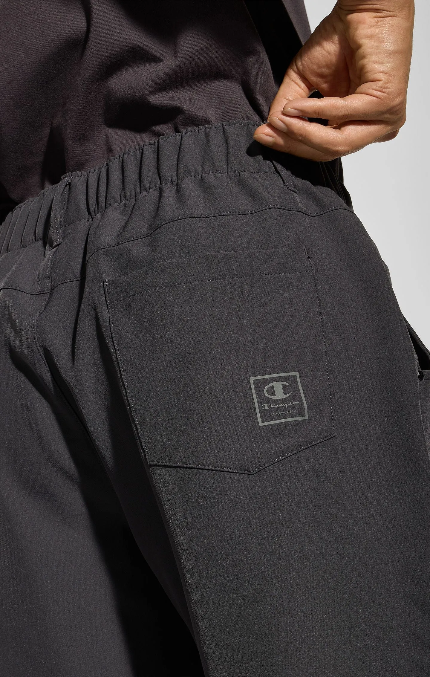Pantalón de tejido de corte ajustado