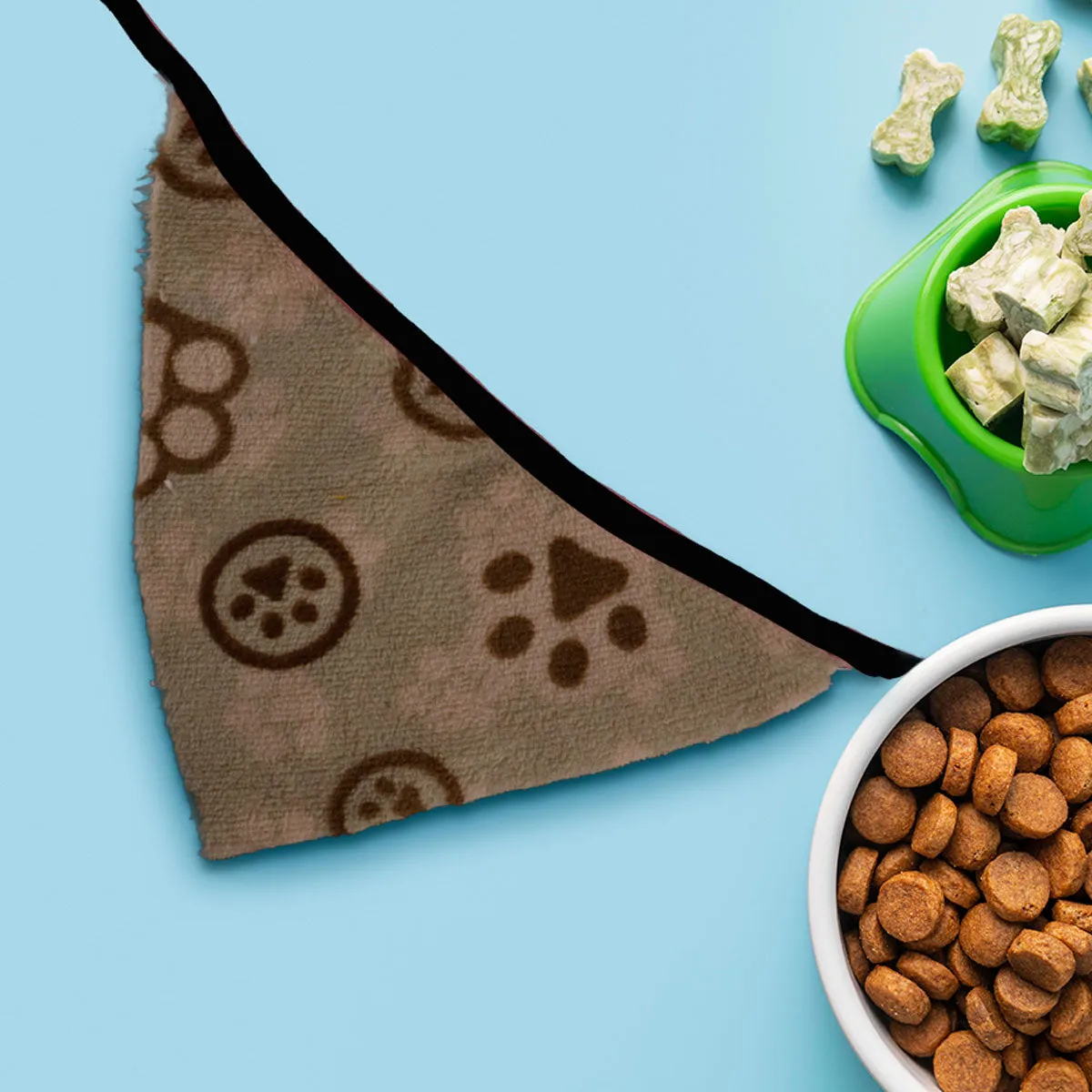 Pashmina para Mascotas con Diseo de Huellitas, color Capuccino
